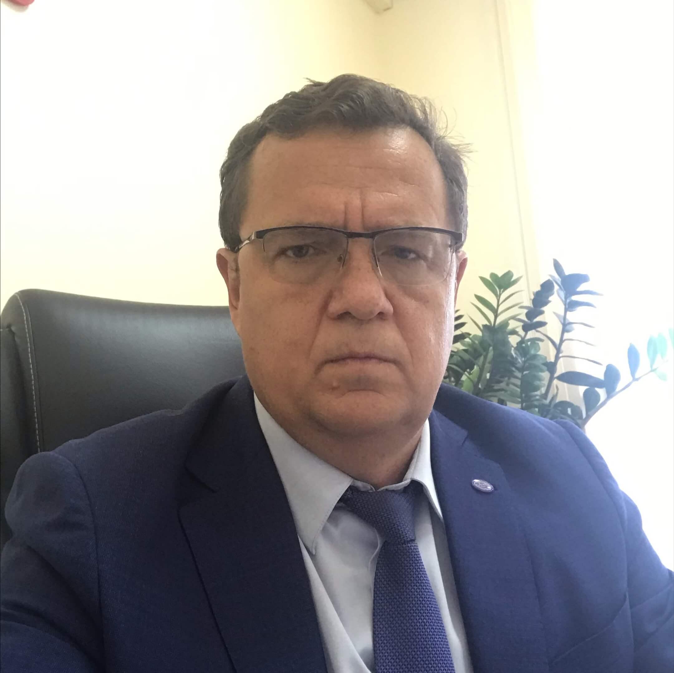 Arthur, 61